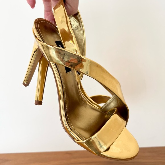 Nine West Golden Itzel dress mirrored heel sandals size 8 - Picture 9 of 9